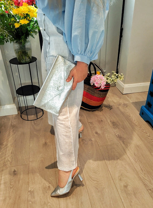 CHENSON & GORETT Leather Shoulder Bag with Handle and Shiny Silver Effect