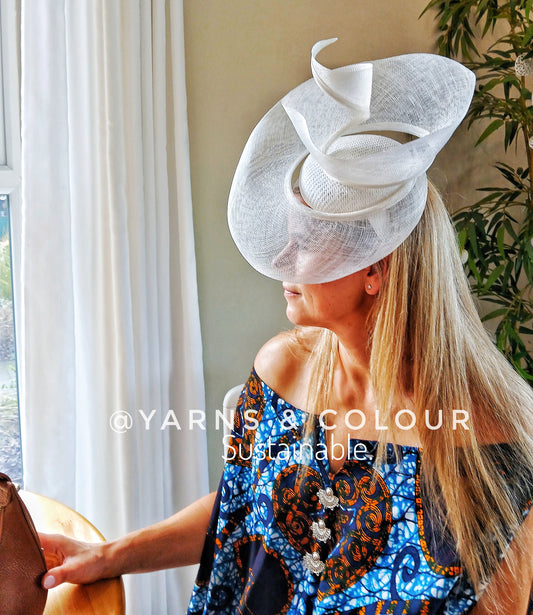A Max Alexander Bespoke Sinamay Fascinator Fabulous Wedding and Summer races Party Hat - White