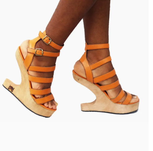 OMES Iconic Wow Factor Celebrity ladies Gladiator Sandal Clog shoe High Heel Strap lack. Handmade in Leather and real wood. Black