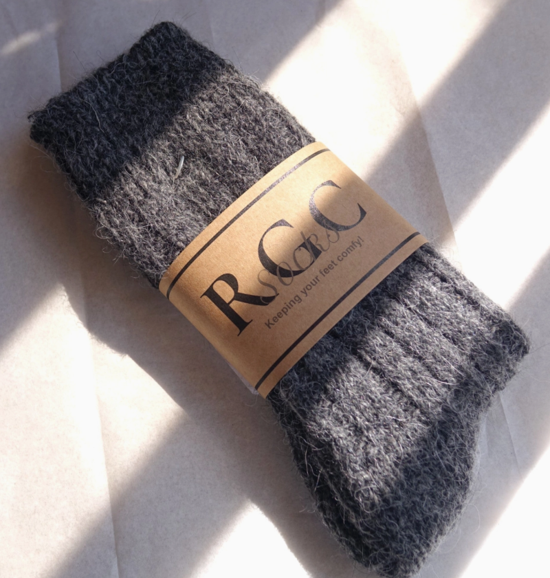 BY THE MOUNTAIN Mesgla Alpaca Socks | Wool Socks | Socks | Winter Socks Stone Grey