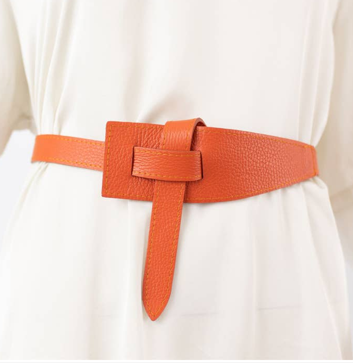 CECILE WANG Turni-in Genuine Italian Leather Belt Colour Black One Size