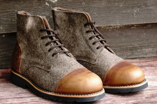 BY THE MOUNTAIN, PORTUGUESE HANDMADE FOOTWEAR Cho Oyu Lace-Up Boots, Colour Beige