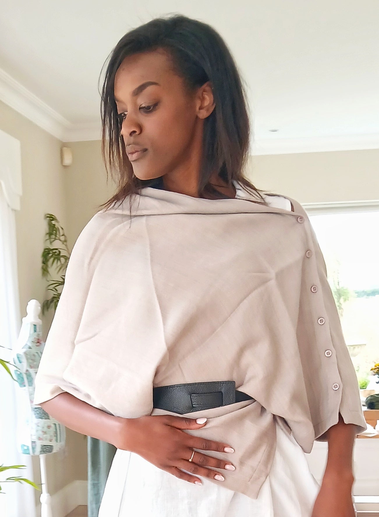 VIKOLINO Merino Wool Stylish Poncho Colour Natural/Beige