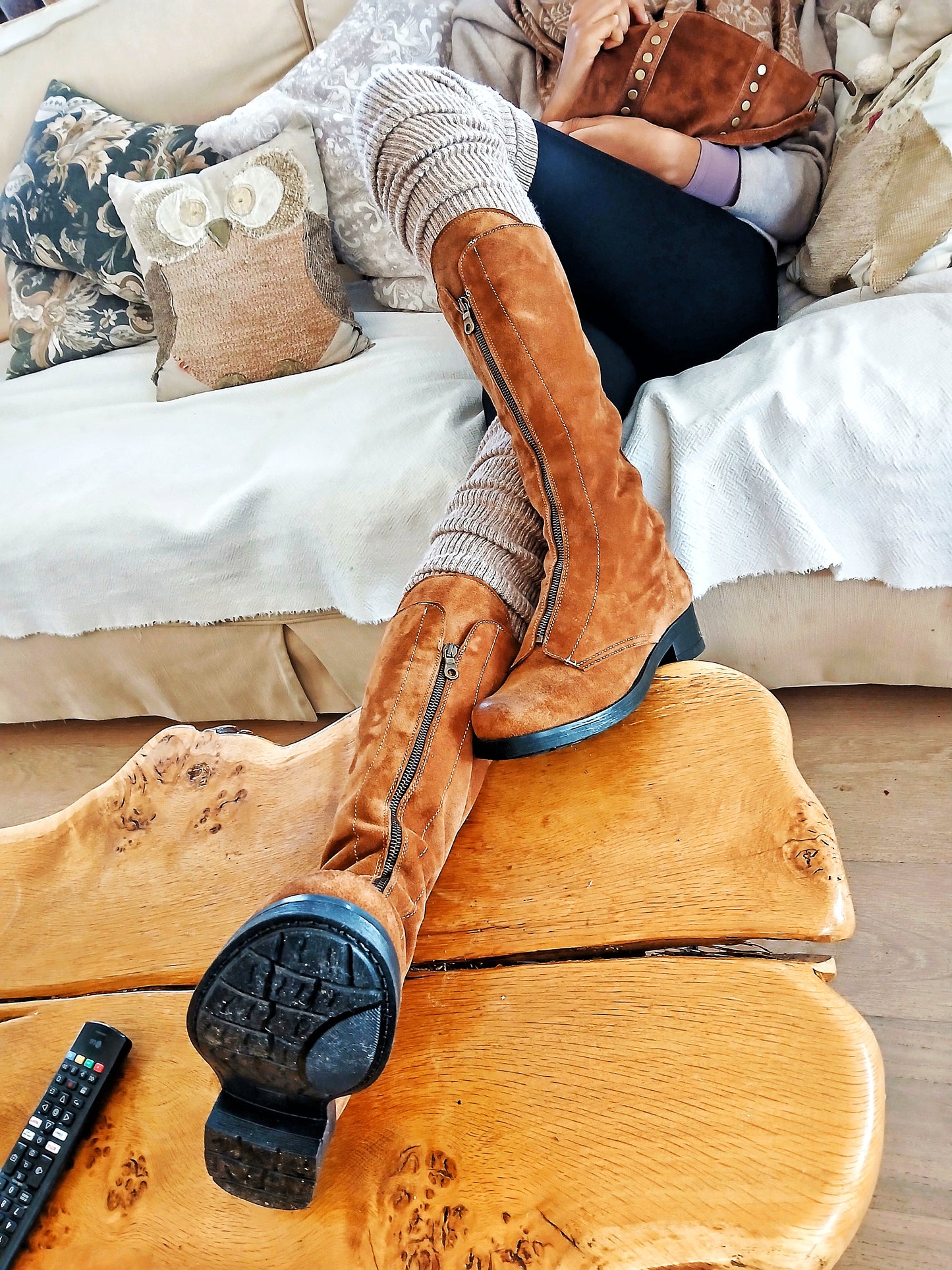 ECCELLENZA DONNA Romalt Crosta Suede  Italian Leather Anfibic Boots with Iron Zip