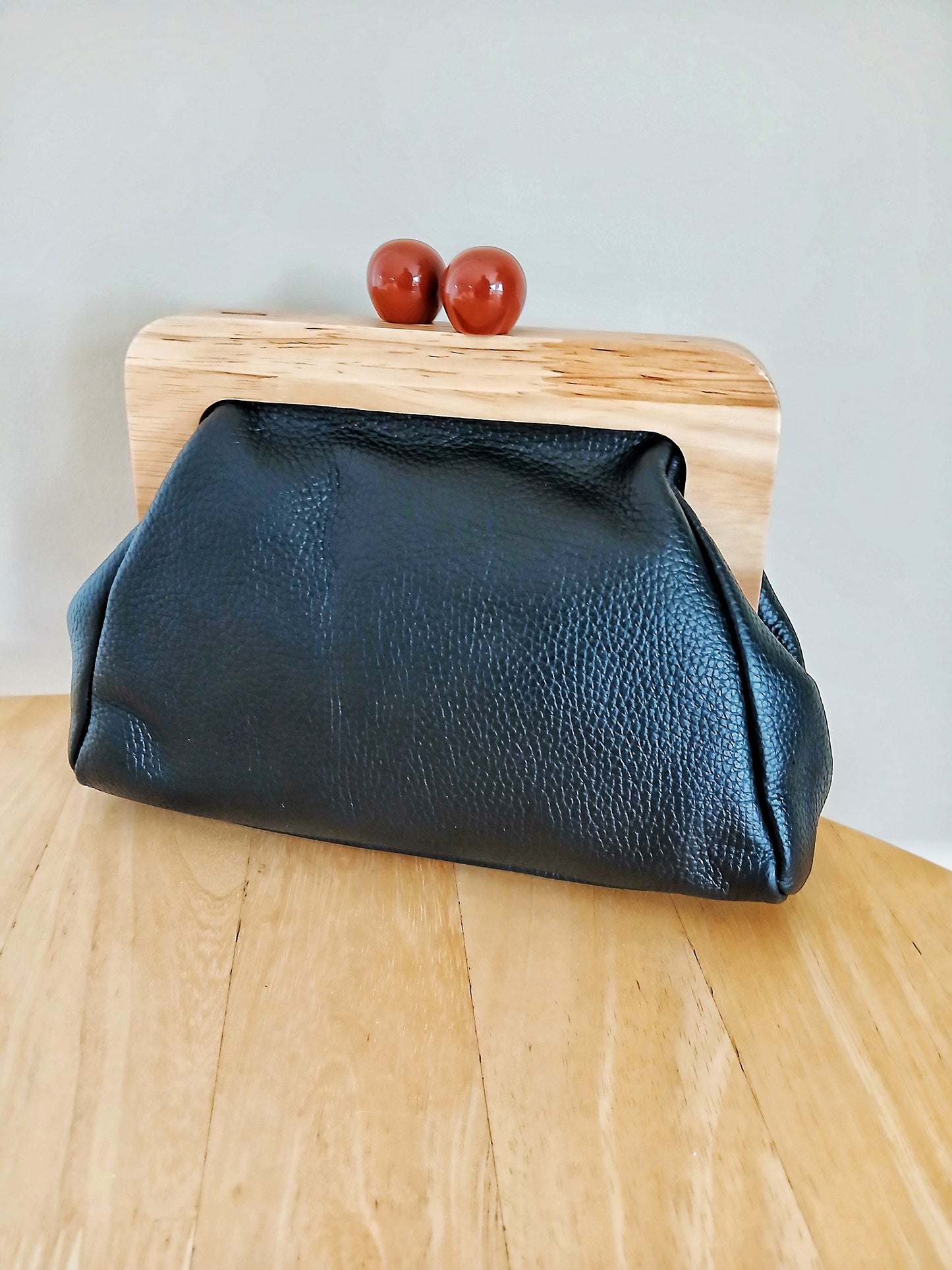 CHENSON & GORETT Women's Black  Italian Leather Clutch Purse Bag with Click Closure in Wood