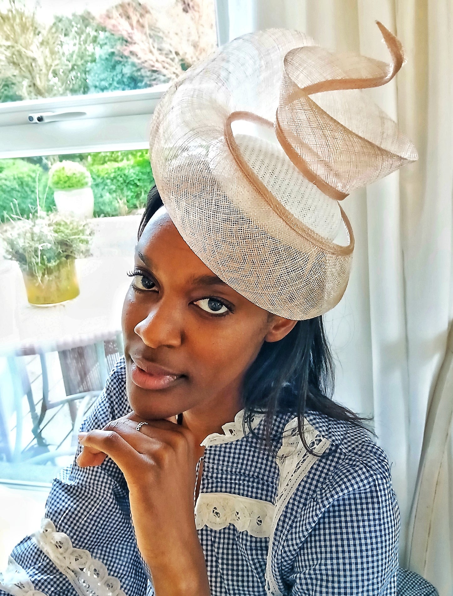 A Max Alexander Bespoke Sinamay Fascinator Fabulous Wedding and Summer races Party Hat - White