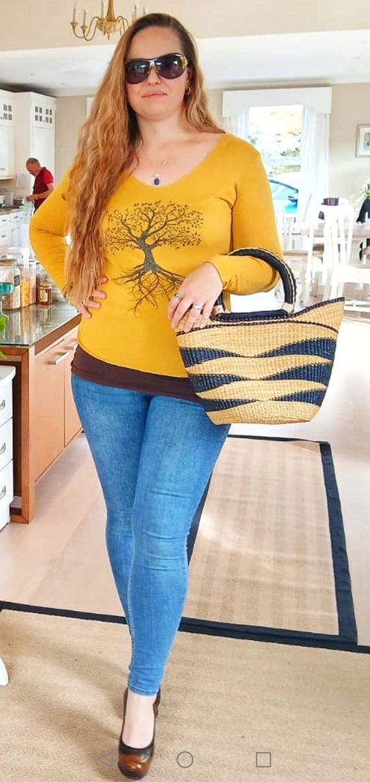 Medium U-Multi Colour Shopper Ghana Natural Tote Bag/Bolga Basket 13-14" Across - Black &amp; Tan