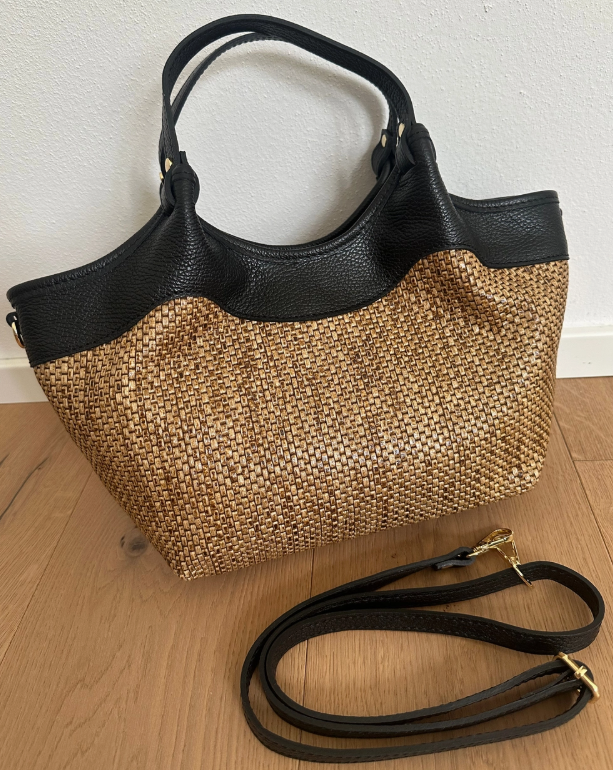 Thaiti - Premium Raffia A Beautiful Handmade Cute Ladies Sustainable Raffia Tote Bag - Coffee Brown Handle