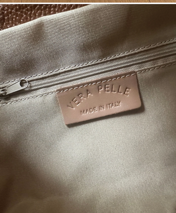 Thaiti - Premium Raffia A Beautiful Handmade Cute Ladies Sustainable Raffia Tote Bag - Coffee Brown Handle